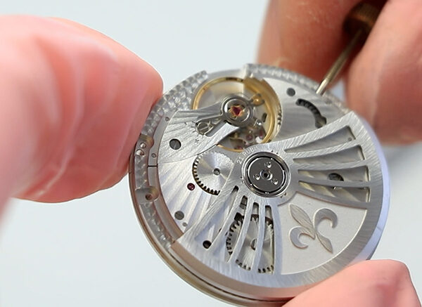 Horlogerie manufacture horlogère pequignet pays horloger